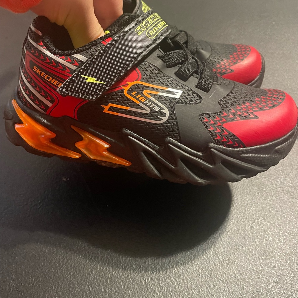 Skechers Black and Red Kids' Light-Up Shoes size 10